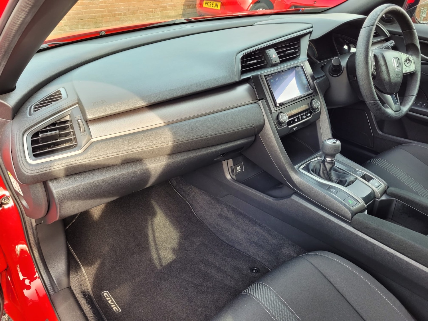 Used Honda Civic 2018 for sale - 78012826: Photo 8