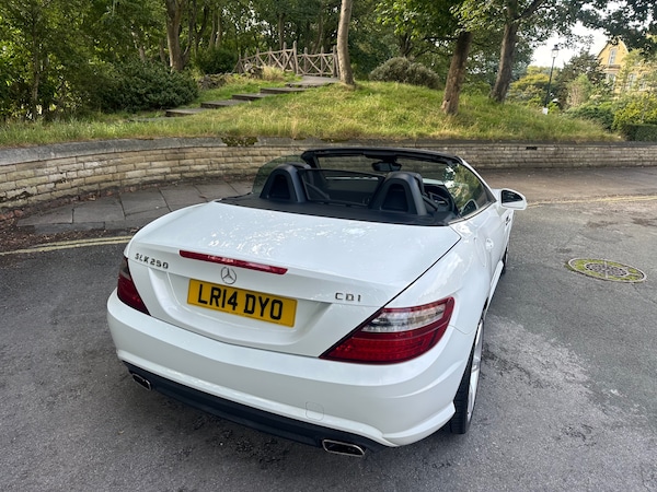 Used Mercedes-Benz SLK 2014 for sale - 75584424: Photo 12