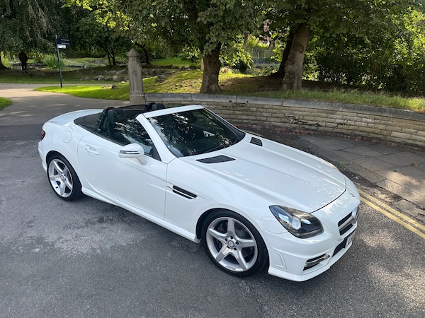 Used Mercedes-Benz SLK 2014 for sale - 75584424: Photo 2