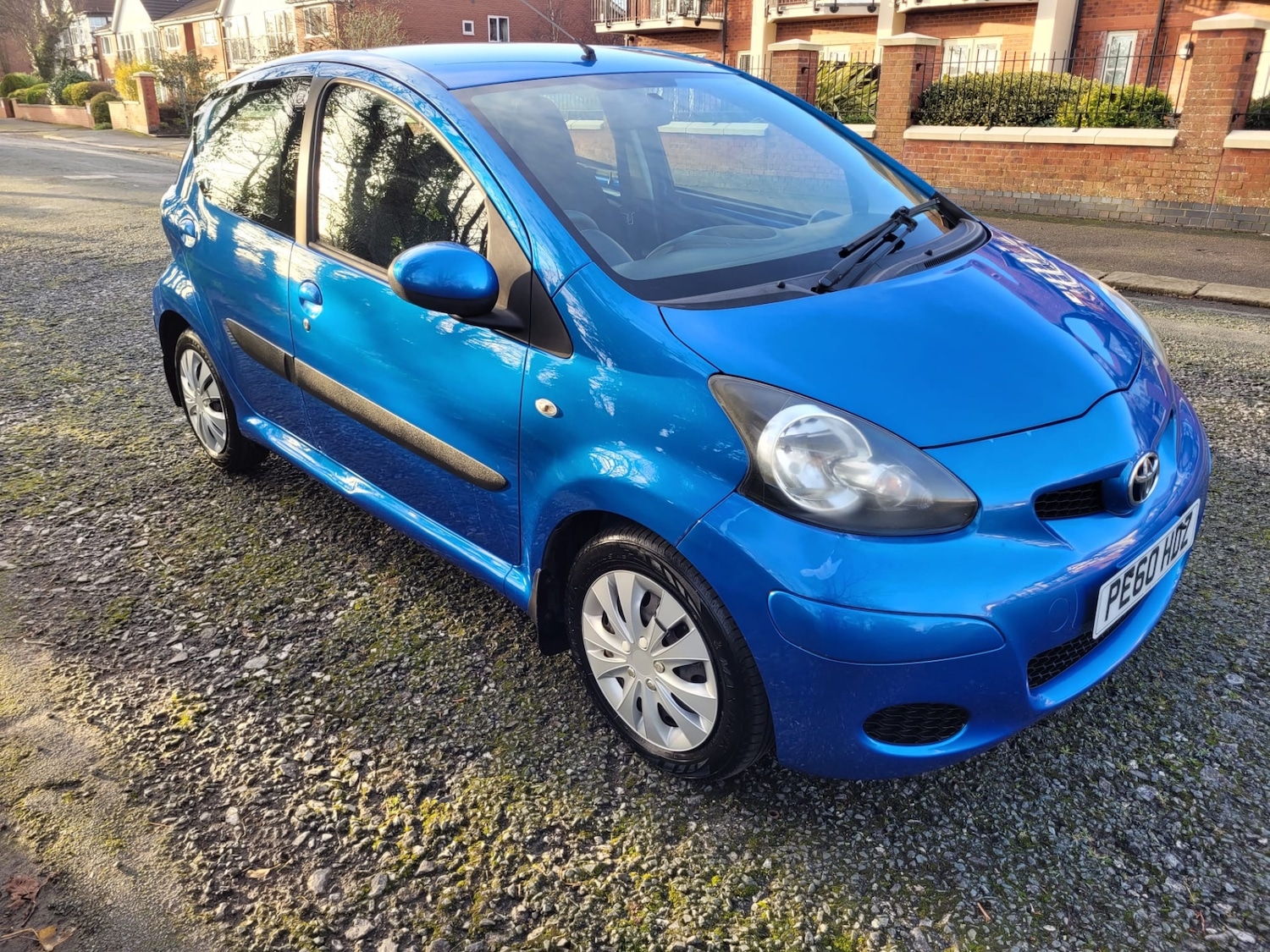 Used Toyota AYGO 2010 for sale - 77000363: Photo 3