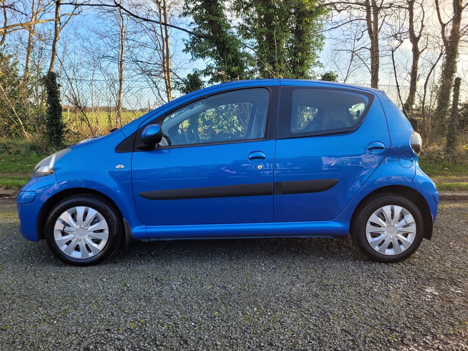 Used Toyota AYGO 2010 for sale - 77000363: Photo 5