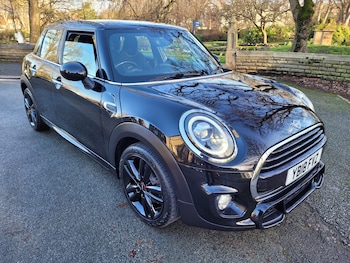 Used MINI Hatch 2018 for sale - 76918899: Photo