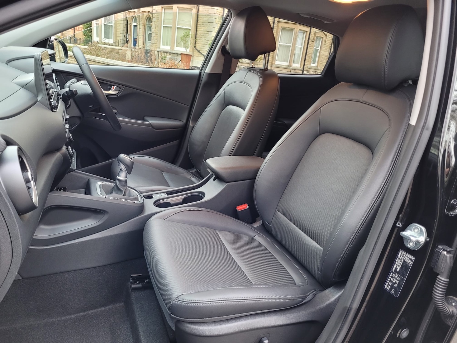 Used Hyundai KONA 2021 for sale - 76391251: Photo 11