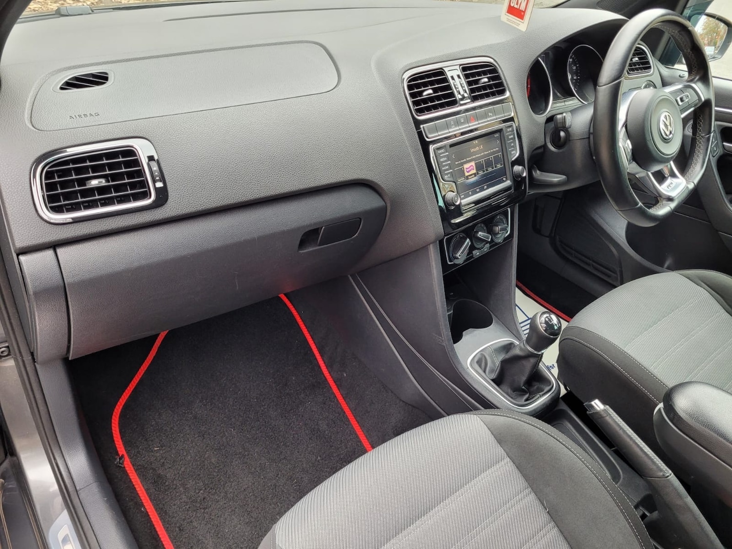 Used Volkswagen Polo 2017 for sale - 76877329: Photo 10