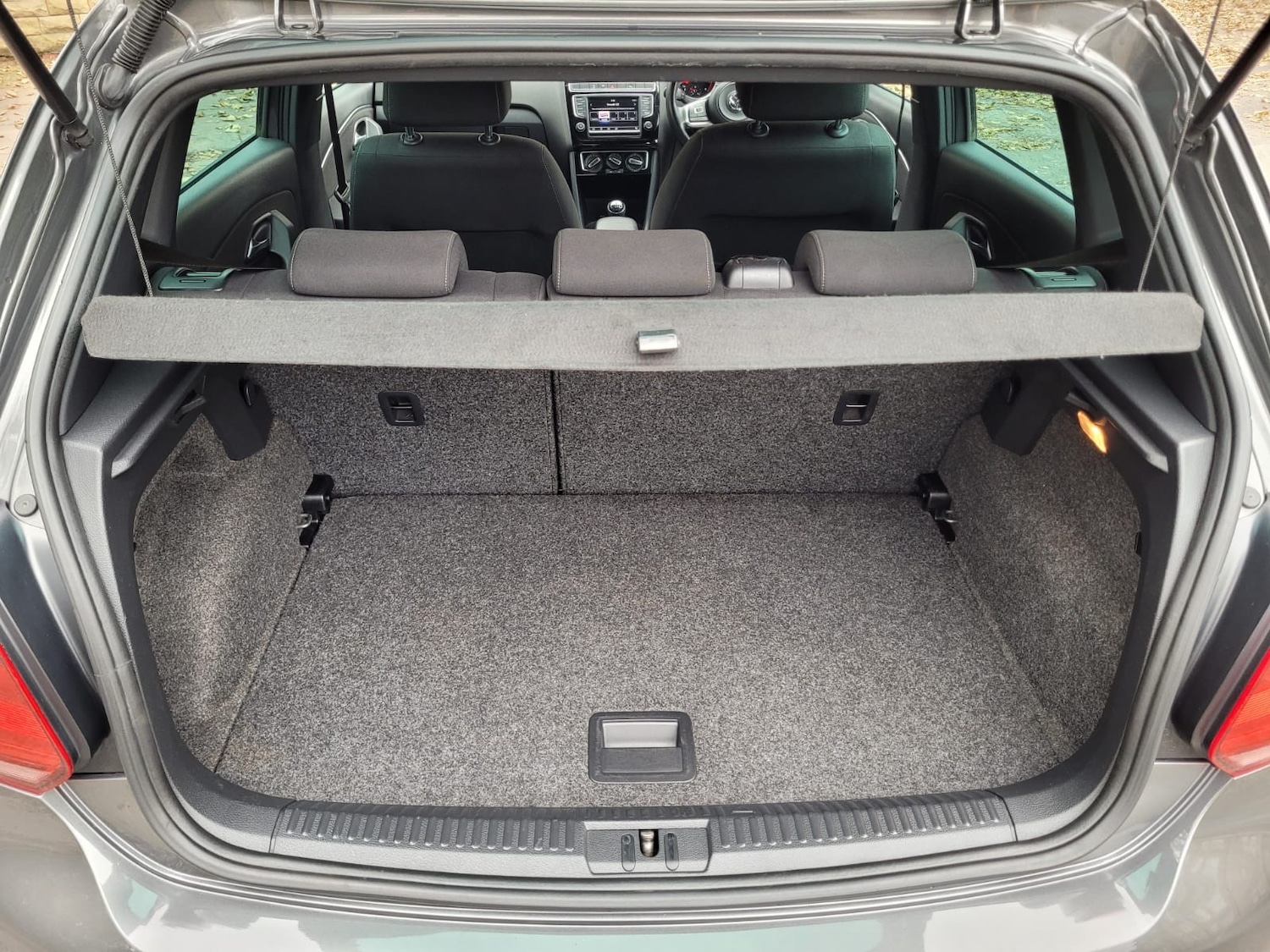 Used Volkswagen Polo 2017 for sale - 76877329: Photo 13