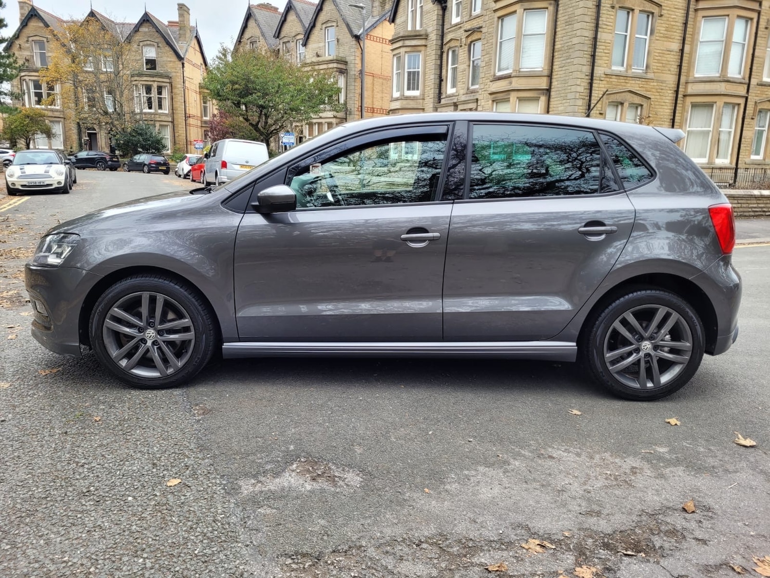 Used Volkswagen Polo 2017 for sale - 76877329: Photo 8