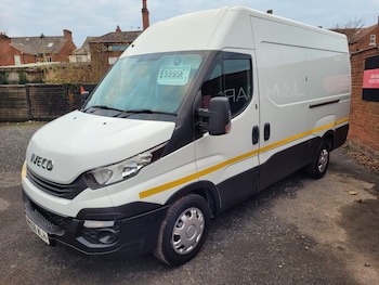 Used Iveco Daily 2018 for sale - 76505269: Photo
