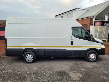 Used Iveco Daily 2018 for sale - 76505269: Photo
