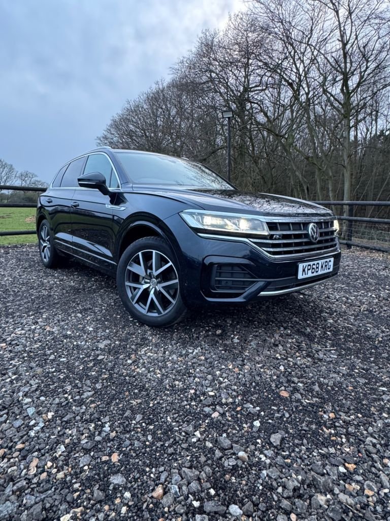 Used Volkswagen Touareg 2018 for sale - 77394383: Photo 1