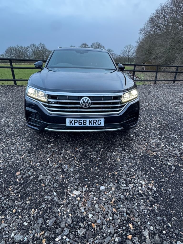 Used Volkswagen Touareg 2018 for sale - 77394383: Photo 2