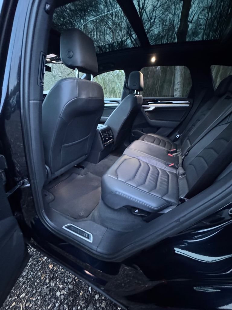 Used Volkswagen Touareg 2018 for sale - 77394383: Photo 38