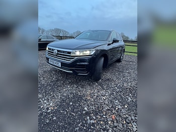 Used Volkswagen Touareg 2018 for sale - 77394383: Photo