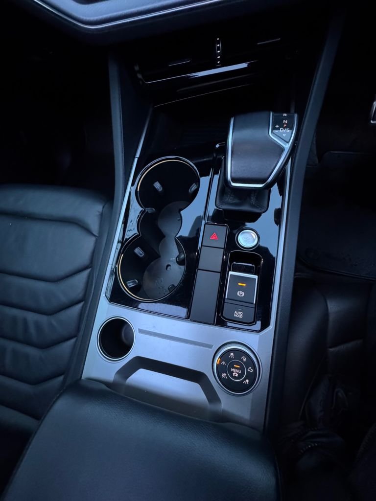 Used Volkswagen Touareg 2018 for sale - 77394383: Photo 46