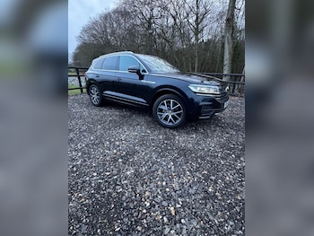 Used Volkswagen Touareg 2018 for sale - 77394383: Photo