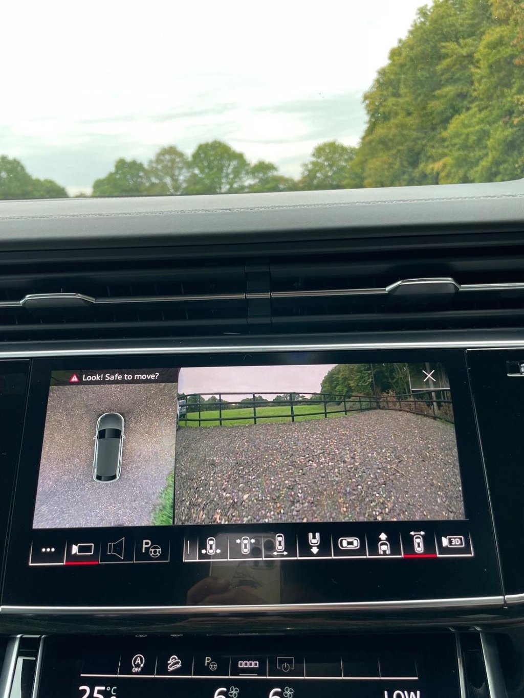 Used Audi Q8 2021 for sale - 77125068: Photo 33