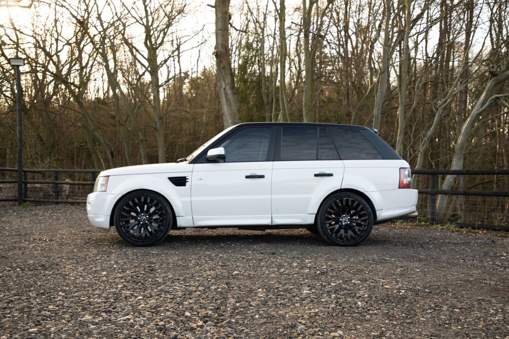 Used Land Rover Range Rover Sport 2010 for sale - 77739638: Photo 13