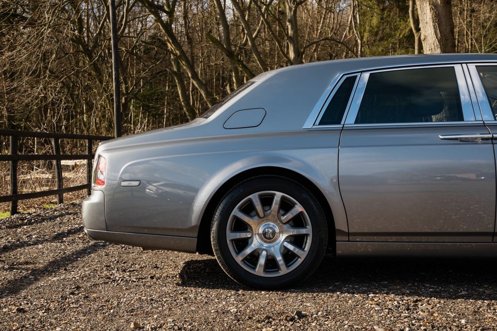 Used Rolls-Royce Phantom 2016 for sale - 78059625: Photo 23
