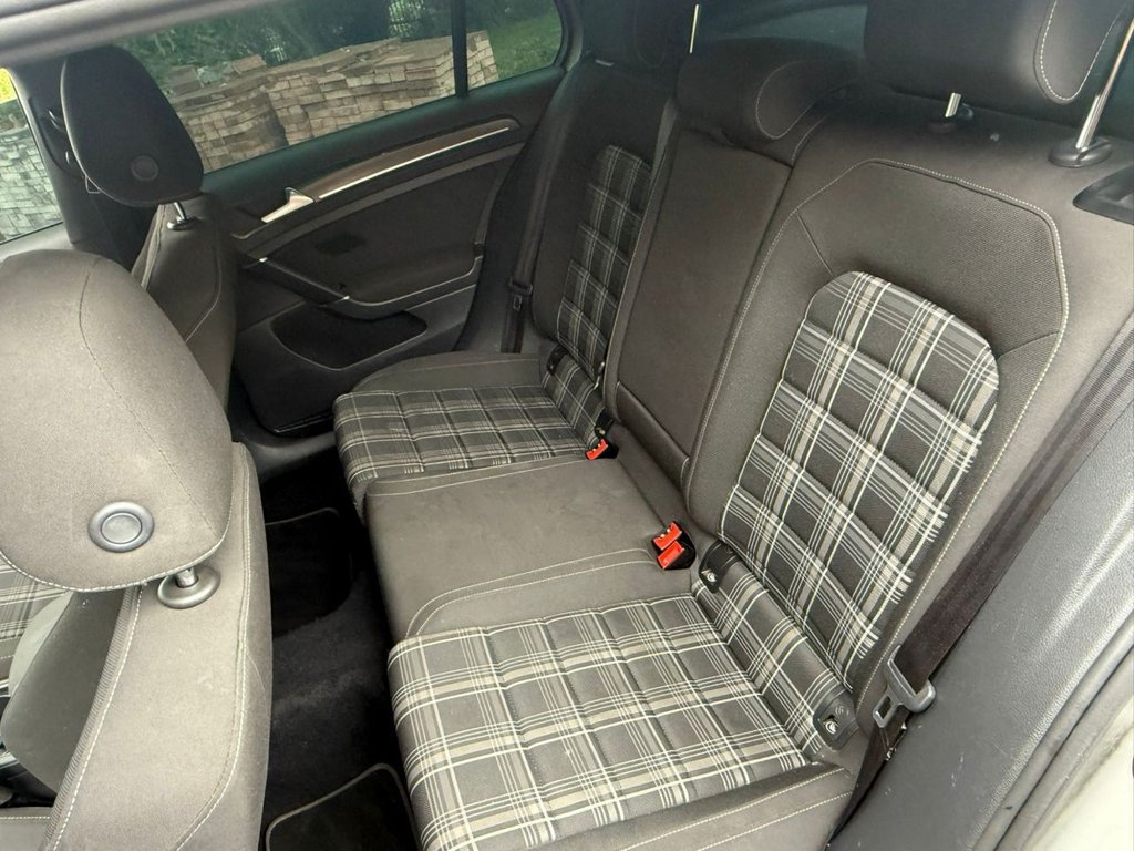 Used Volkswagen Golf 2018 for sale - 77125054: Photo 17