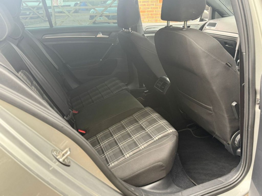 Used Volkswagen Golf 2018 for sale - 77125054: Photo 18