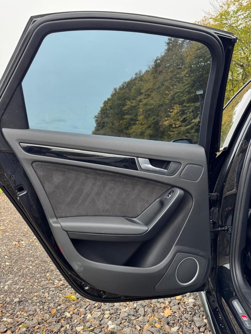 Used Audi A4 2012 for sale - 77125057: Photo 28