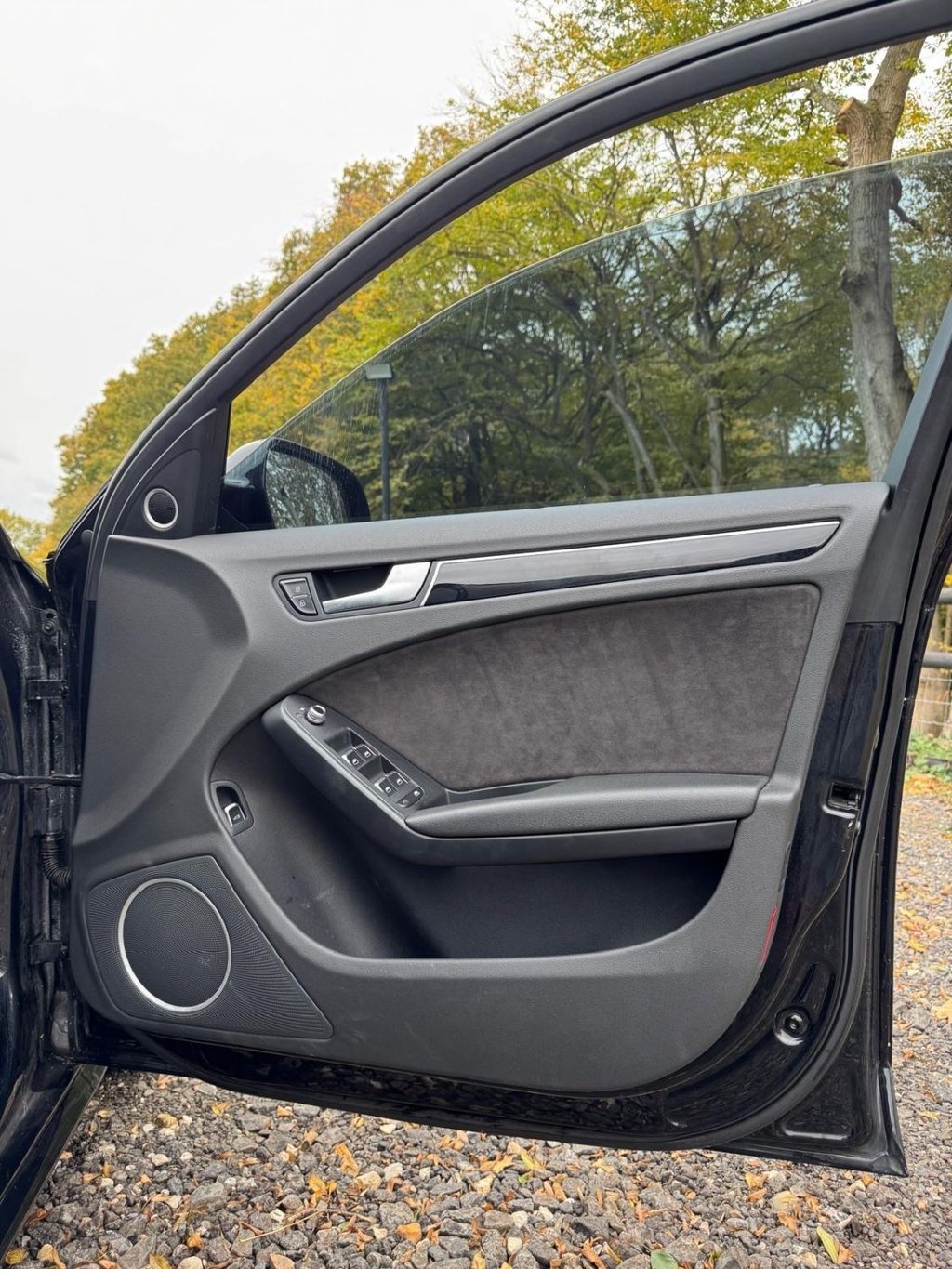 Used Audi A4 2012 for sale - 77125057: Photo 30