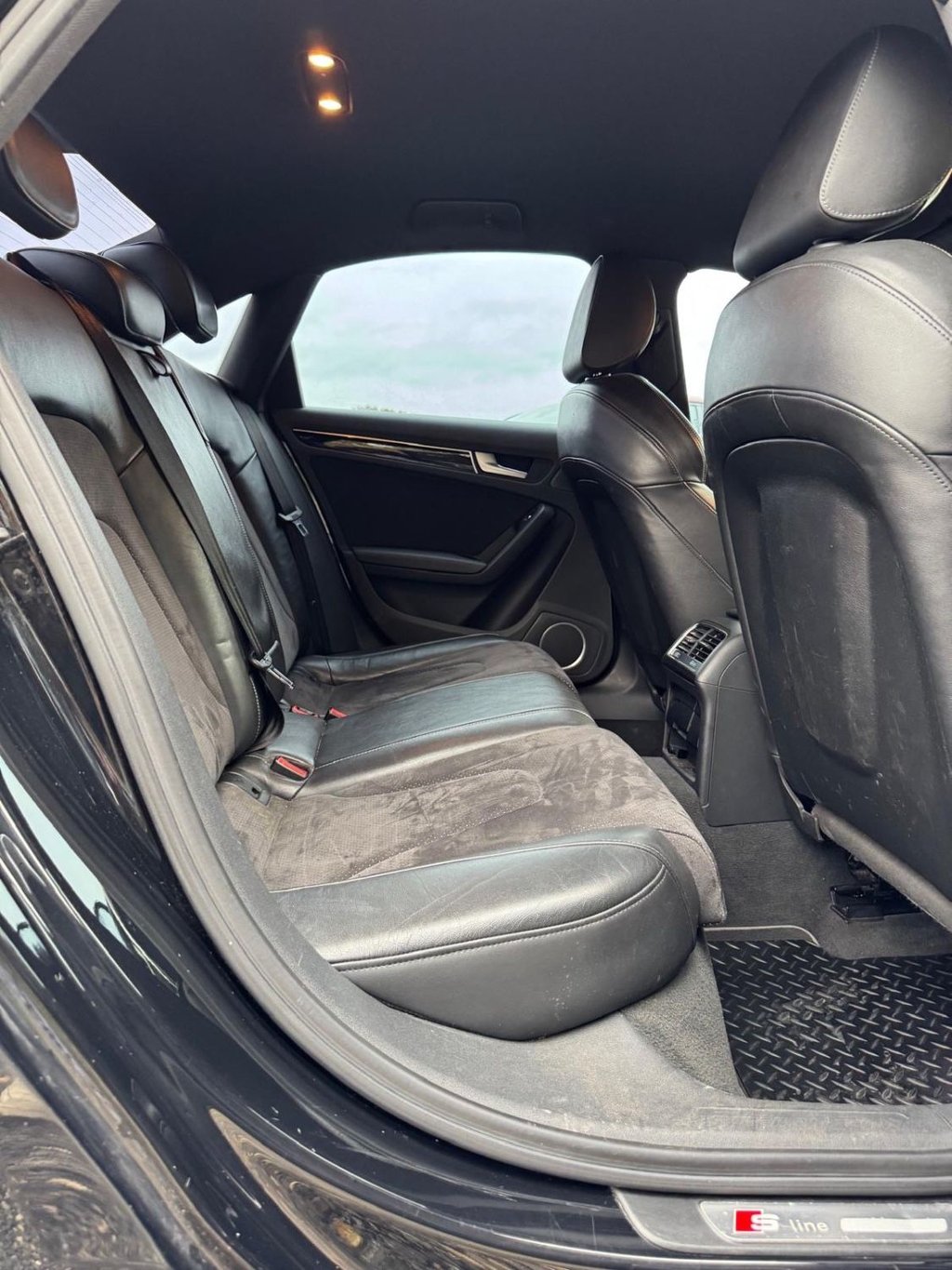 Used Audi A4 2012 for sale - 77125057: Photo 34