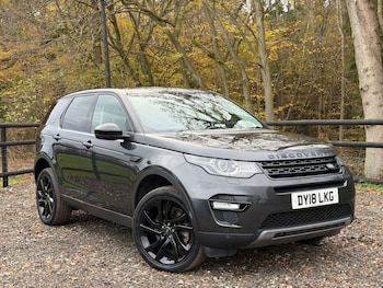 Used Land Rover Discovery Sport 2018 for sale - 77125070: Photo