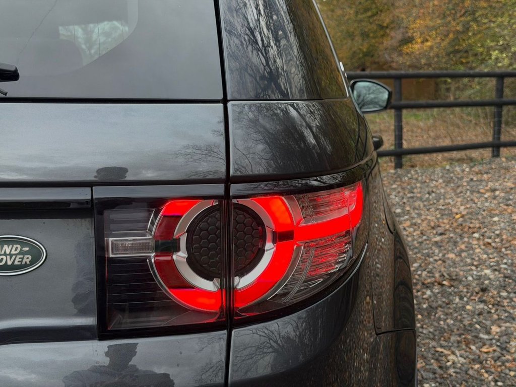 Used Land Rover Discovery Sport 2018 for sale - 77125070: Photo 25