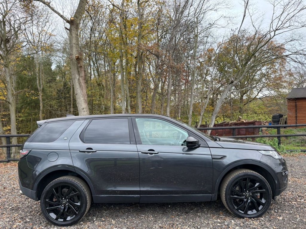 Used Land Rover Discovery Sport 2018 for sale - 77125070: Photo 3