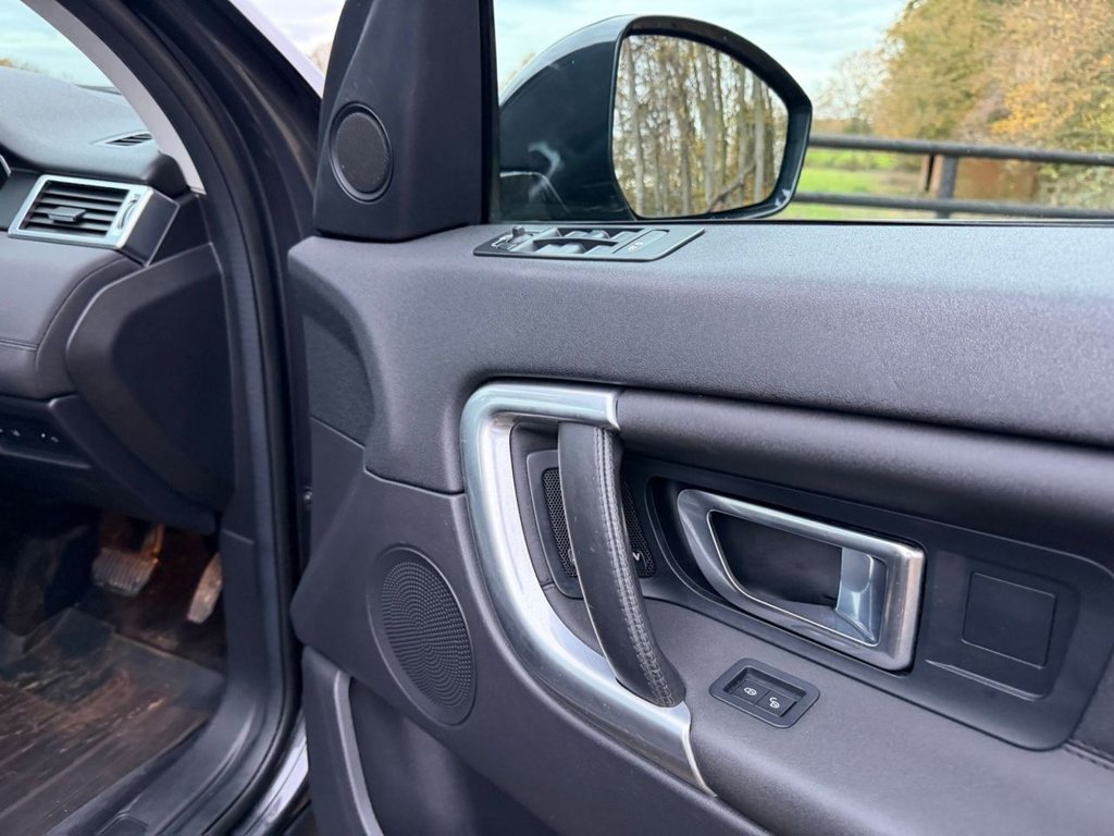 Used Land Rover Discovery Sport 2018 for sale - 77125070: Photo 49