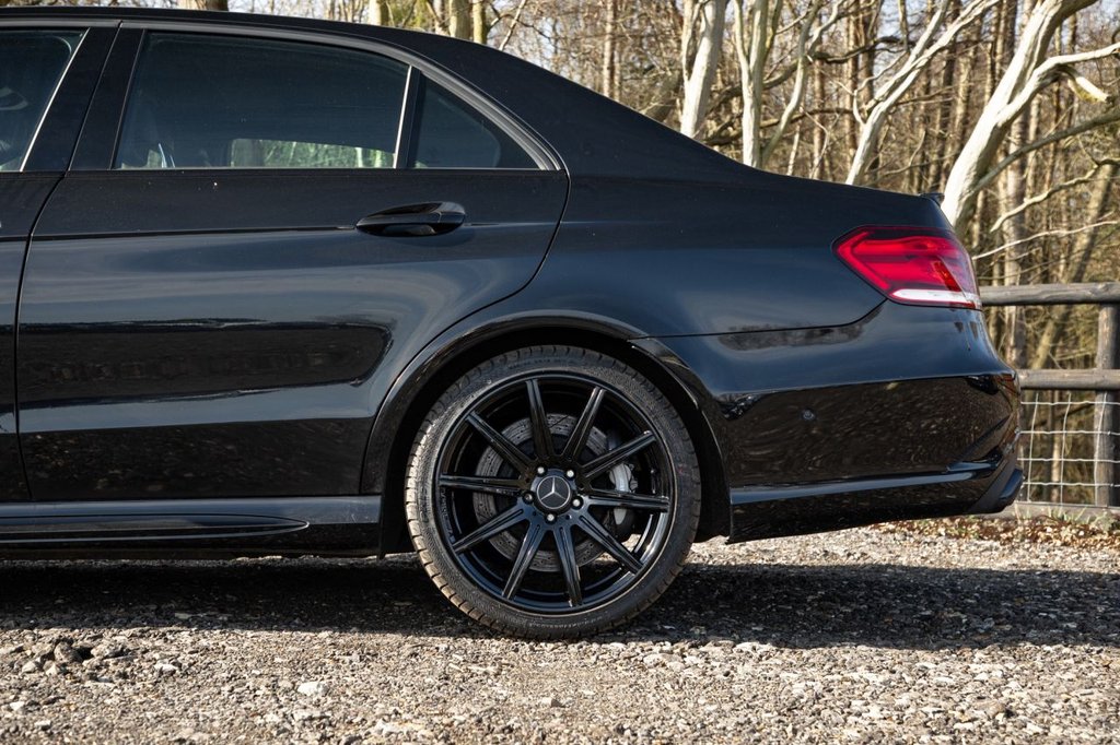 Used Mercedes-Benz E Class 2015 for sale - 77165987: Photo 17