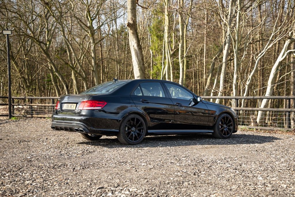Used Mercedes-Benz E Class 2015 for sale - 77165987: Photo 21