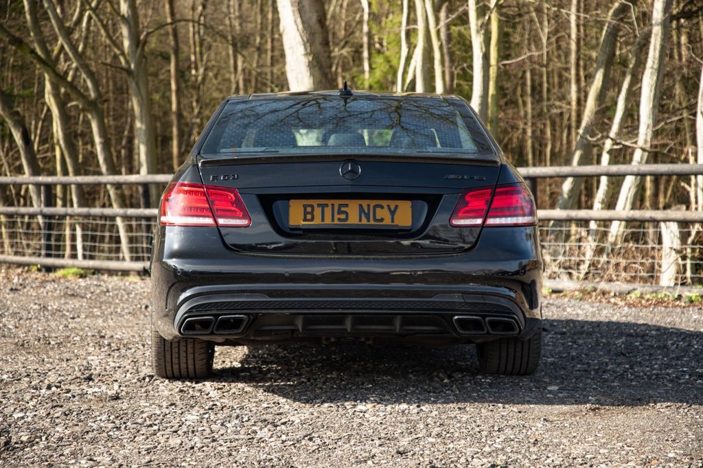 Used Mercedes-Benz E Class 2015 for sale - 77165987: Photo 25