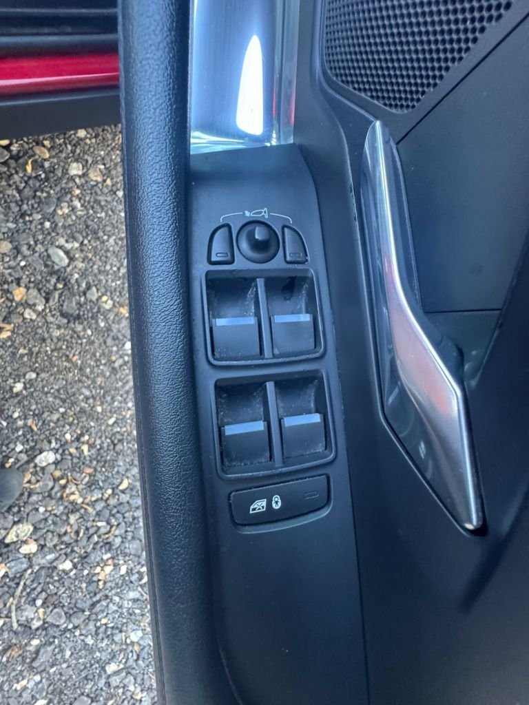 Used Jaguar E-Pace 2018 for sale - 77125051: Photo 26