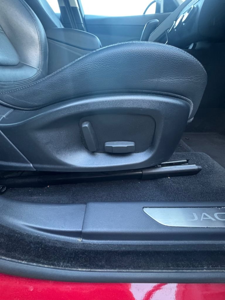 Used Jaguar E-Pace 2018 for sale - 77125051: Photo 31