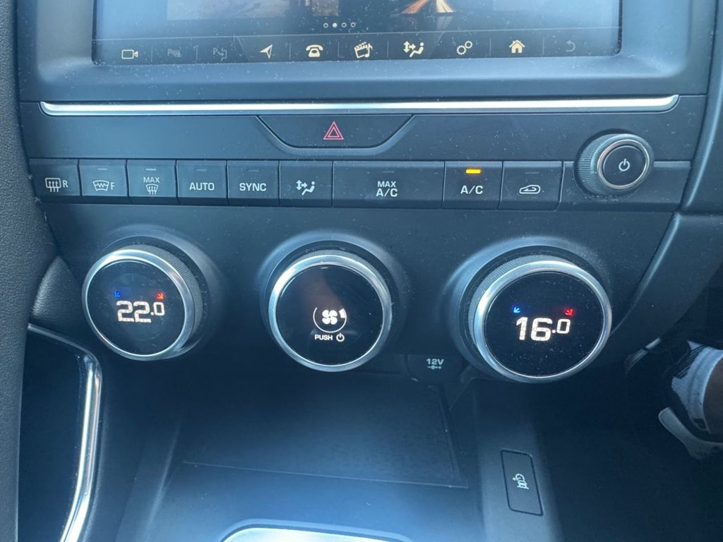 Used Jaguar E-Pace 2018 for sale - 77125051: Photo 35