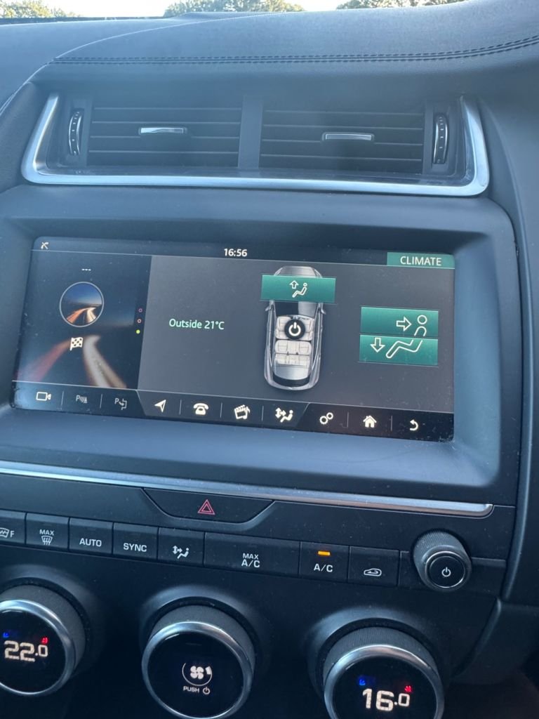 Used Jaguar E-Pace 2018 for sale - 77125051: Photo 43