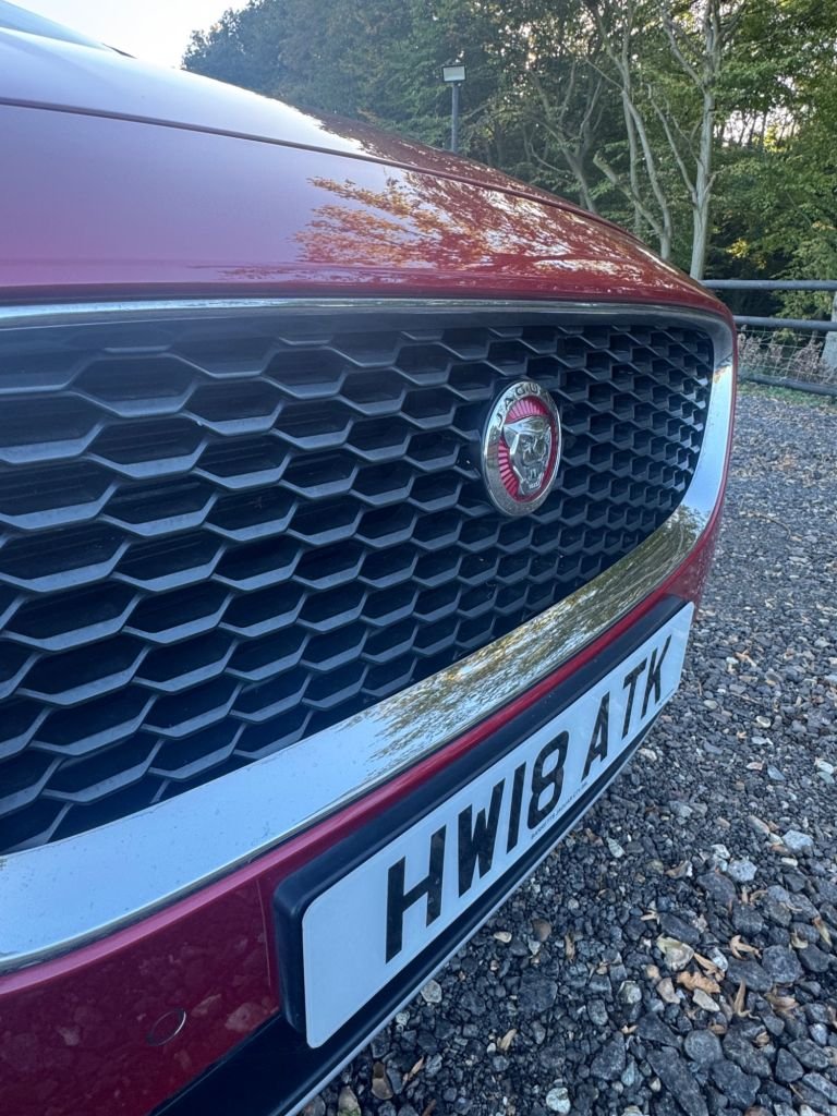 Used Jaguar E-Pace 2018 for sale - 77125051: Photo 5