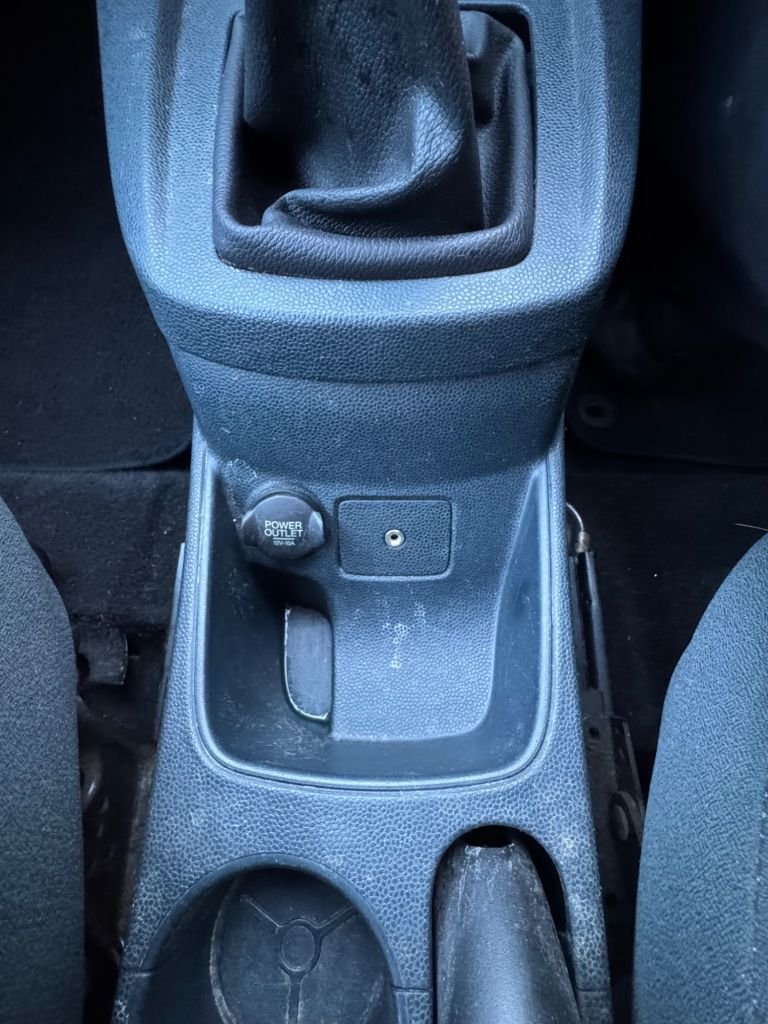 Used Ford Fiesta 2009 for sale - 77125048: Photo 26