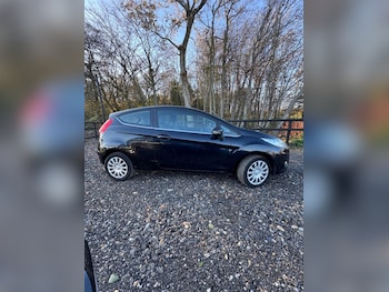 Used Ford Fiesta 2009 for sale - 77125048: Photo