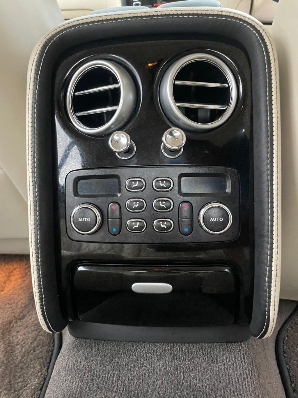 Used Bentley Continental 2009 for sale - 77125059: Photo 24