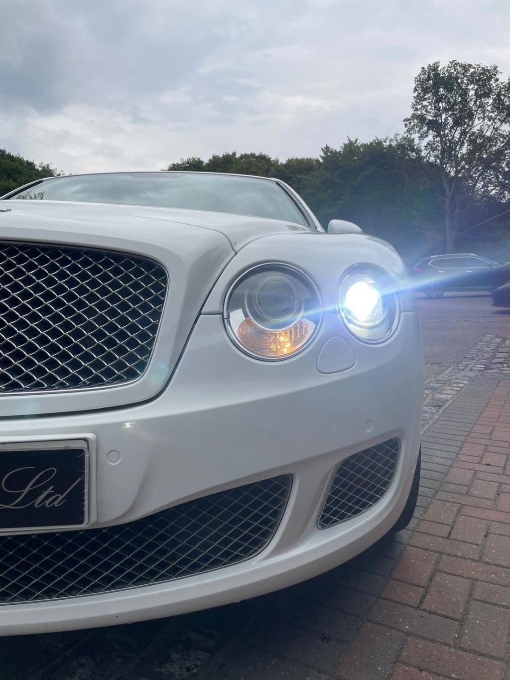 Used Bentley Continental 2009 for sale - 77125059: Photo 8