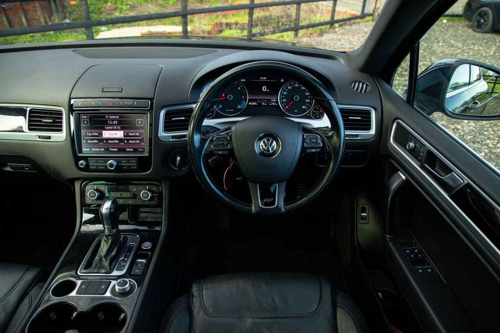 Used Volkswagen Touareg 2017 for sale - 77739642: Photo 21