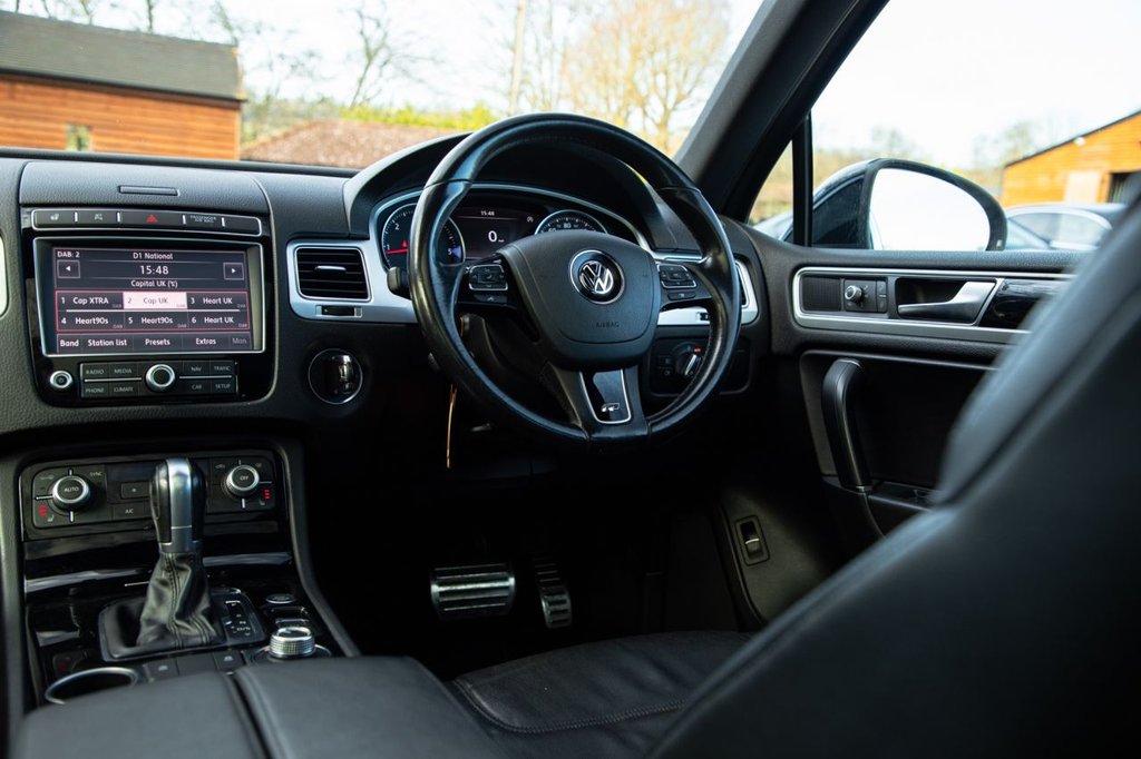 Used Volkswagen Touareg 2017 for sale - 77739642: Photo 24