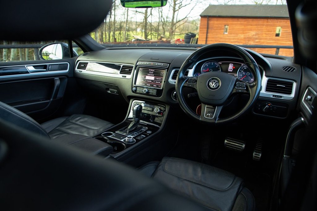 Used Volkswagen Touareg 2017 for sale - 77739642: Photo 27