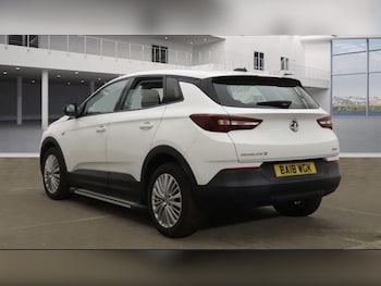 Used Vauxhall Grandland X 2018 for sale - 77125063: Photo