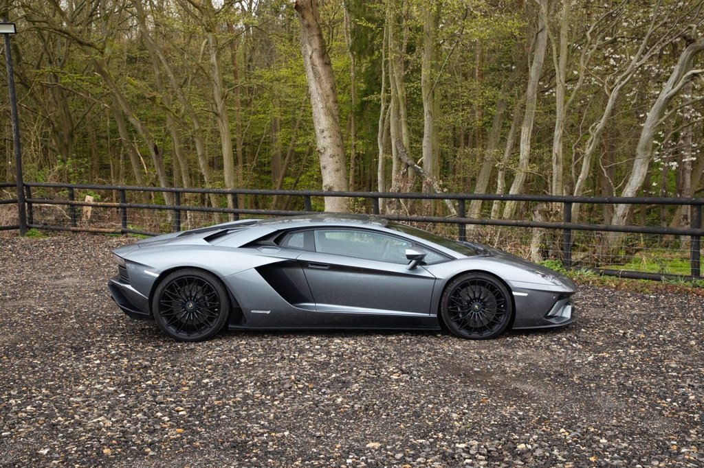 Used Lamborghini Aventador 2017 for sale - 78059570: Photo 14