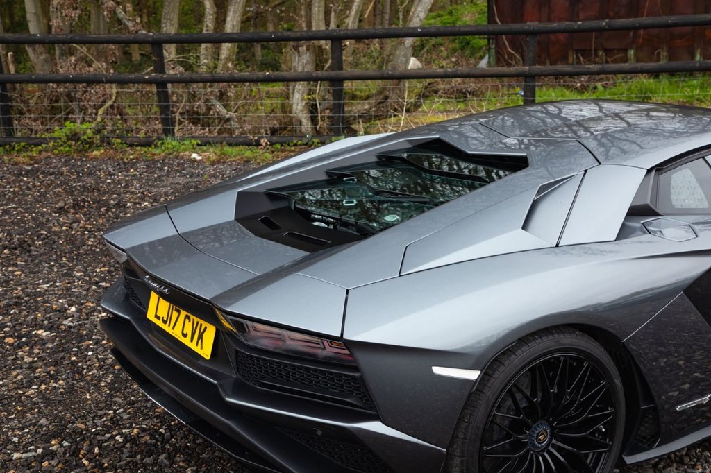 Used Lamborghini Aventador 2017 for sale - 78059570: Photo 16