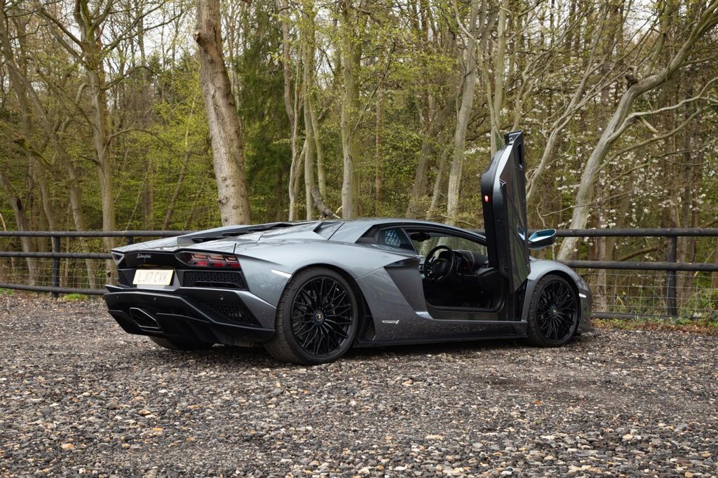 Used Lamborghini Aventador 2017 for sale - 78059570: Photo 22