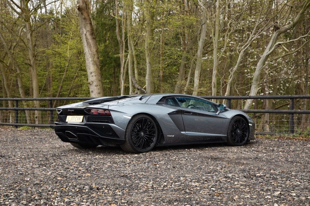 Used Lamborghini Aventador 2017 for sale - 78059570: Photo 25